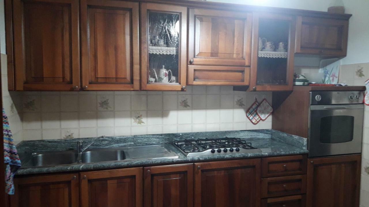 Domuspes Apartment Sedilo Exterior photo